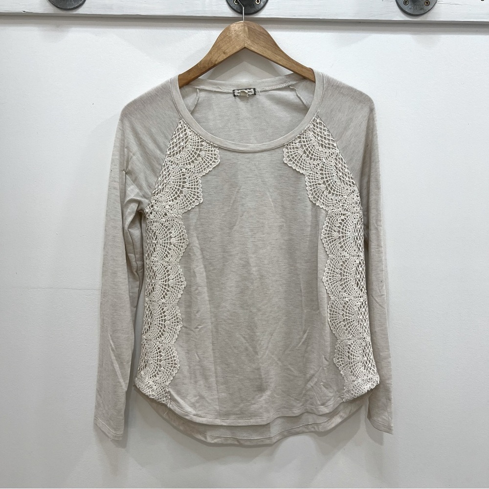 Eyeshadow Lace embellished long sleeve t shirt